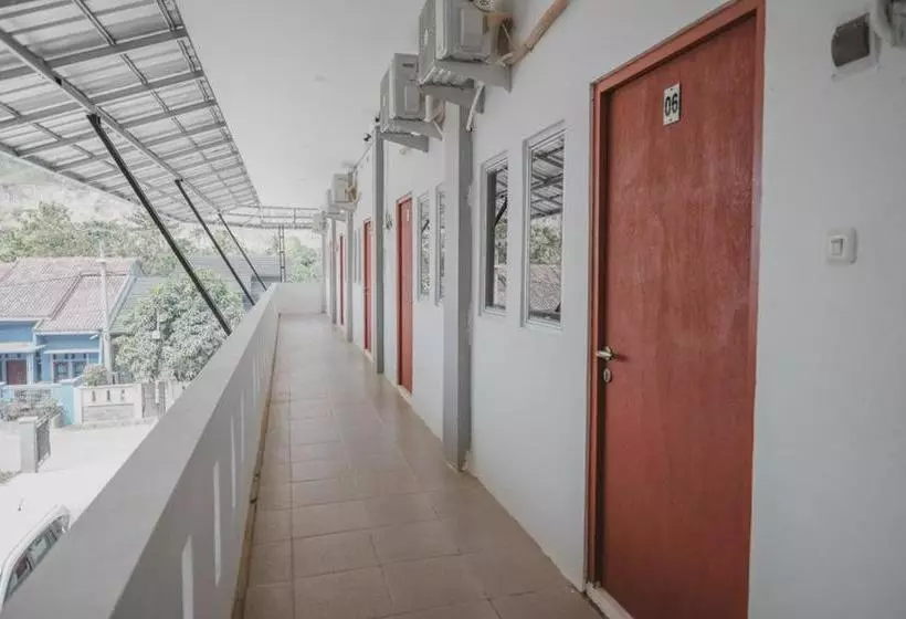 Majatalo Reddoorz Near Gatot Subroto Lampung 2