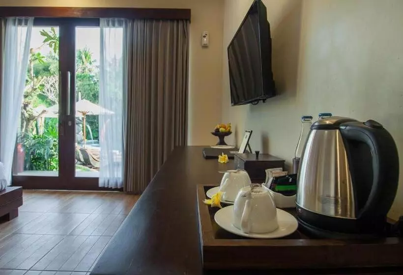 The Mudru Resort By Pramana Villas