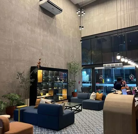 ホテル Hangar Select Aeropuerto Guadalajara