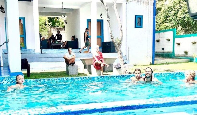 ホテル Seth Villa By Magampura Resorts