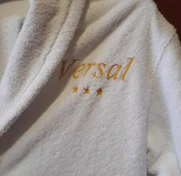 Hotel Versal