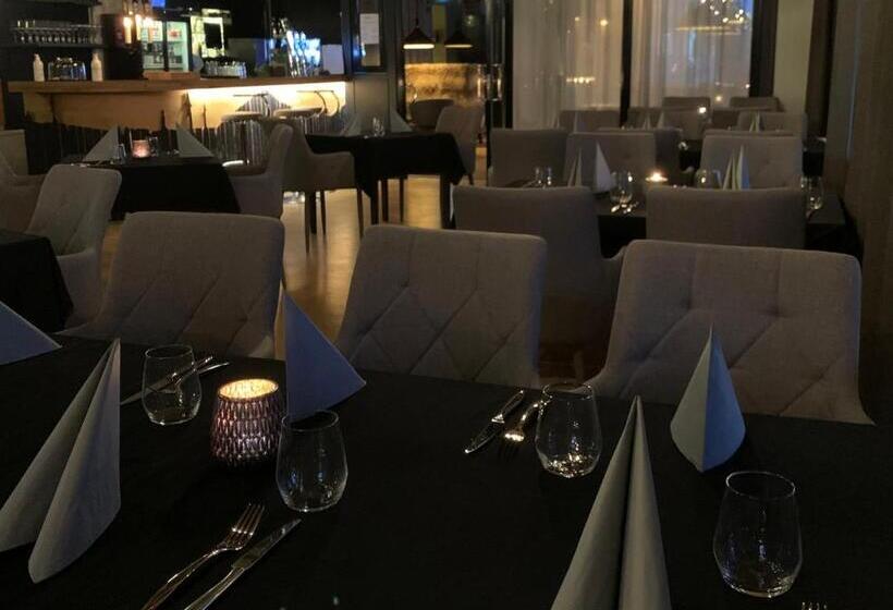 Kide Hotel By Iso Syöte