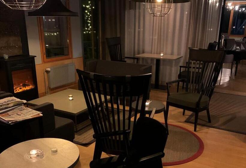 Kide Hotel By Iso Syöte