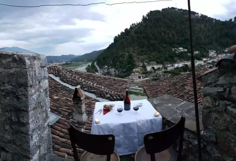 تختخواب و صبحانه Guest House Panorama