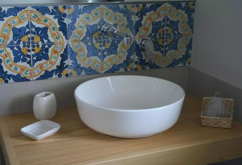 Aamiaismajoitus (B&B) Sotto L Eremo