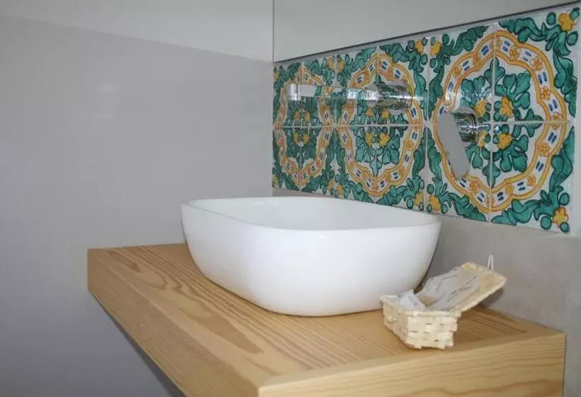 Aamiaismajoitus (B&B) Sotto L Eremo