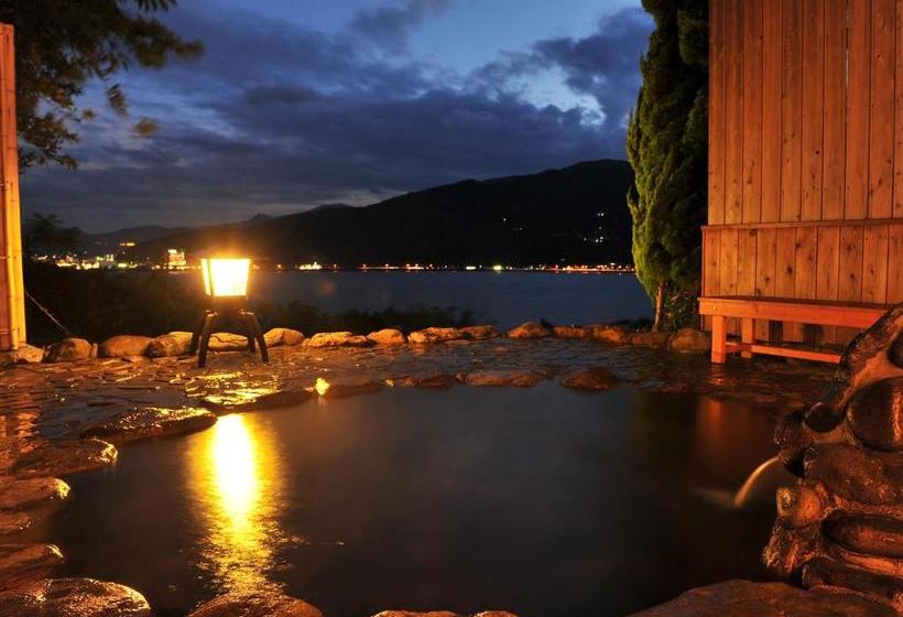 ホテル Cocorone Lodge And Spa