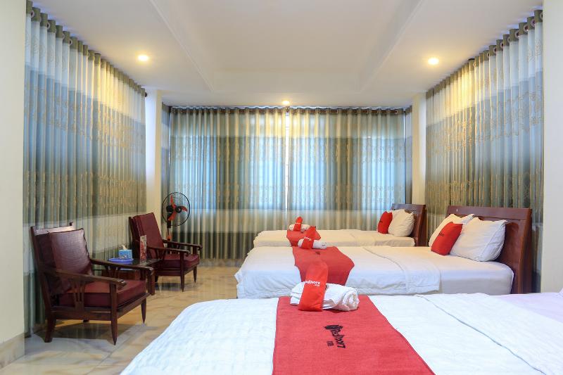 Fotos del hotel Reddoorz Plus @ Dong Den Street:  4