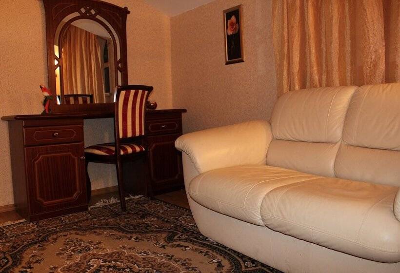 בית מלון כפרי Slavia