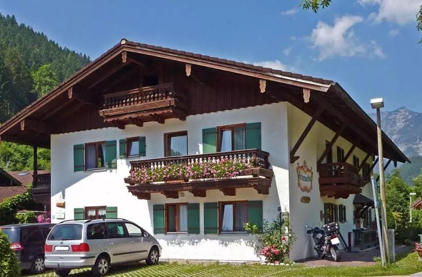Majatalo Gästehaus Achenwinkel