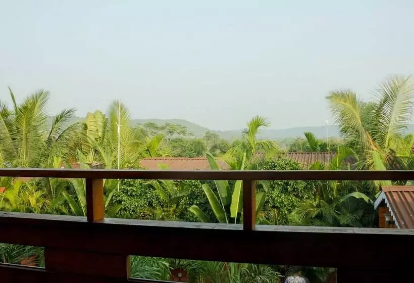 Grand Vatika Resort