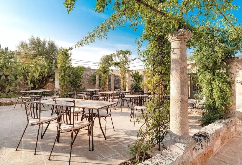 Hotelli Masseria Torre Rossa