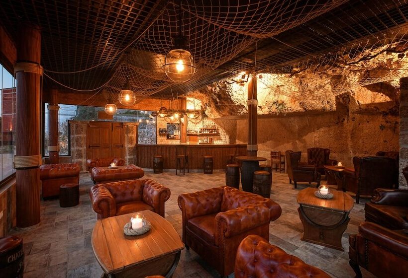 Отель Masseria Torre Rossa