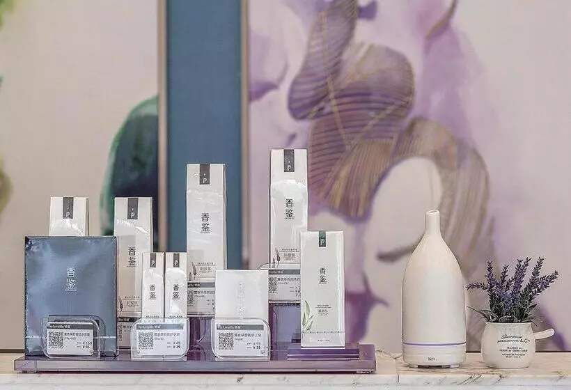 Lavande Hotel Handan Congtai Park New Century Plaza