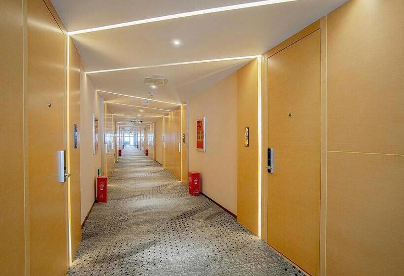 Lavande Hotel Handan Congtai Park New Century Plaza