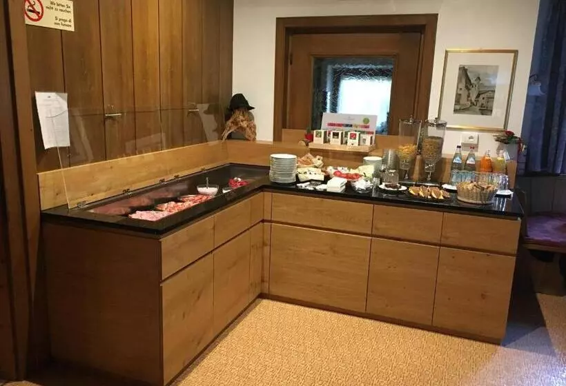 ユースホステル Gasthof Schneiderwiesen