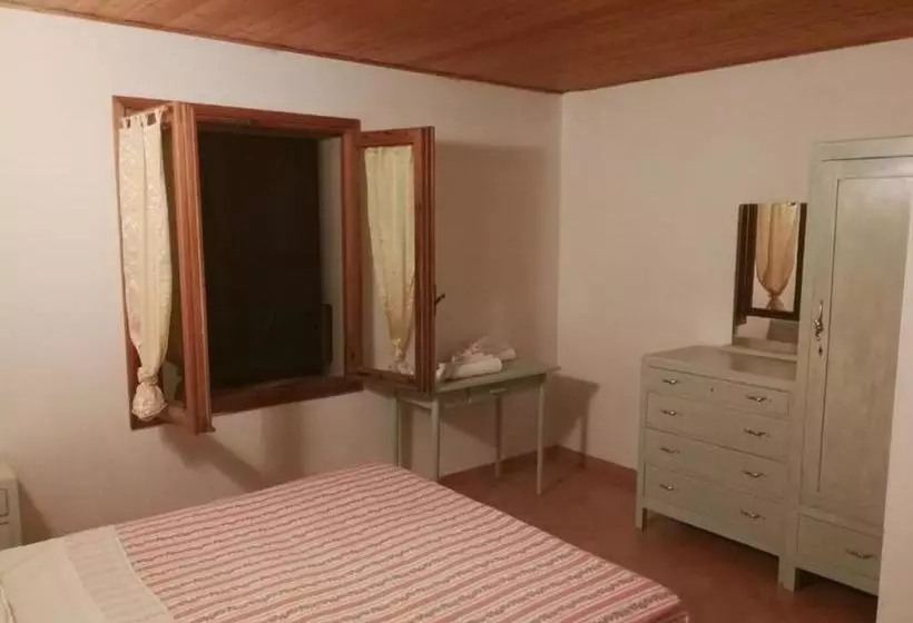 ホテル La Buca Delle Fate Ristorante Albergo