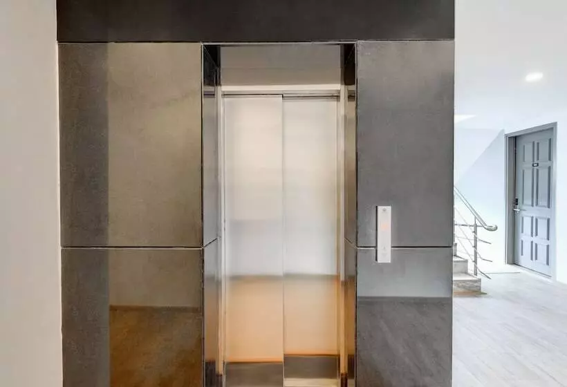 ホテル Townhouse 138 Suraj Kund