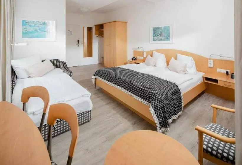 Hotelli Künstlerhaus