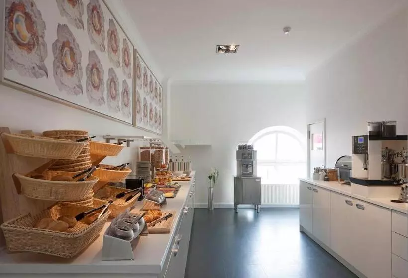 Hotelli Künstlerhaus