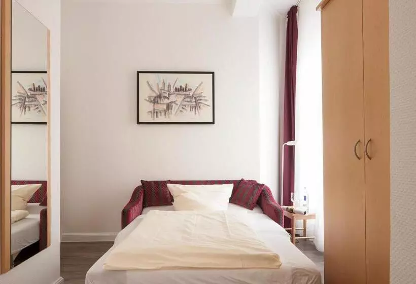 Hotelli Künstlerhaus