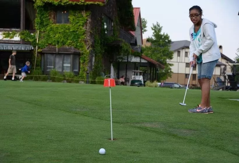 リゾートホテル The Highlands At Harbor Springs