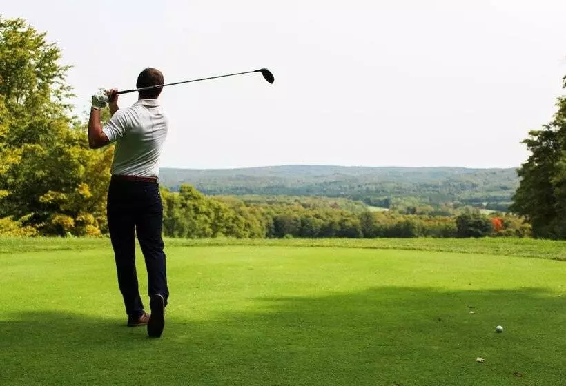 リゾートホテル The Highlands At Harbor Springs