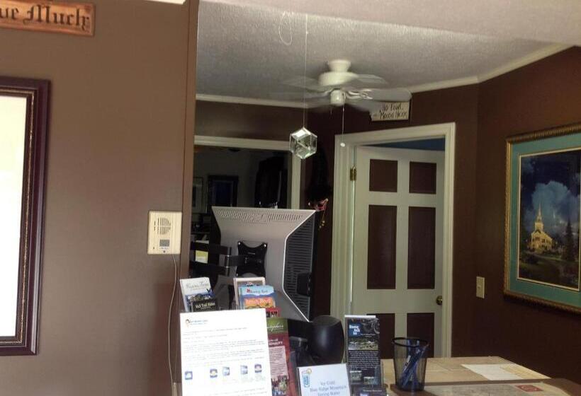 Otel Blowing Rock Inn