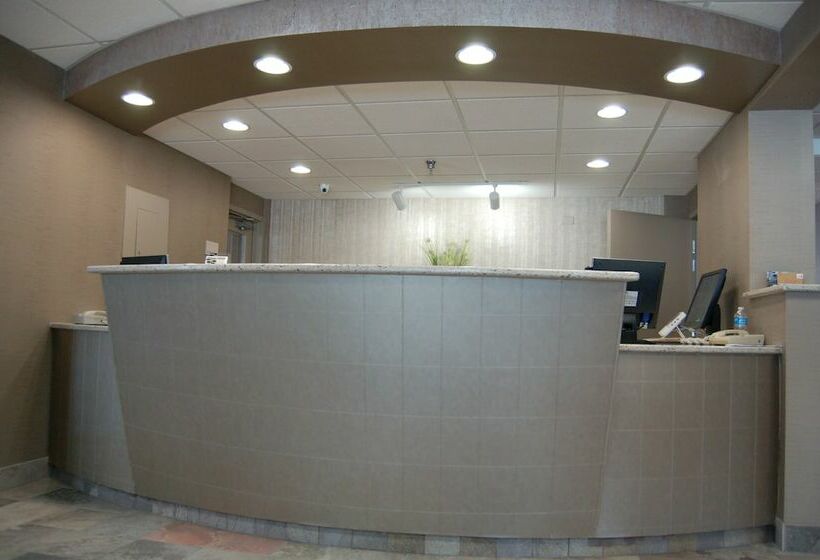 ホテル Brentwood Inn & Suites