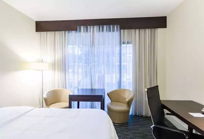 호텔 Clarion  And Aqua Lagoon Waterpark