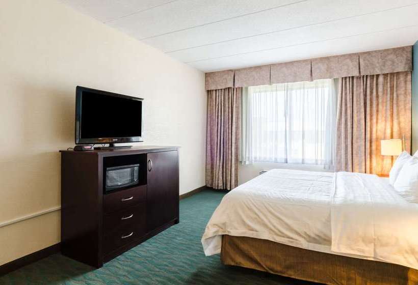 فندق Clarion  And Aqua Lagoon Waterpark