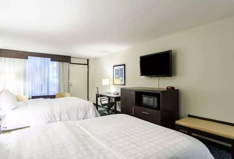 호텔 Clarion  And Aqua Lagoon Waterpark