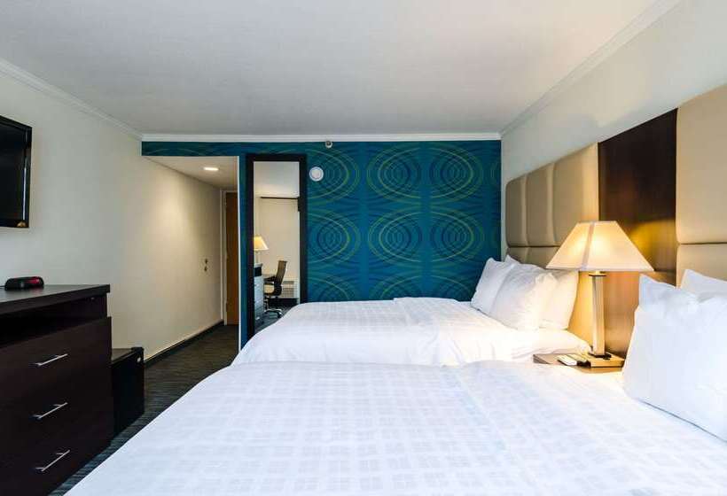 فندق Clarion  And Aqua Lagoon Waterpark