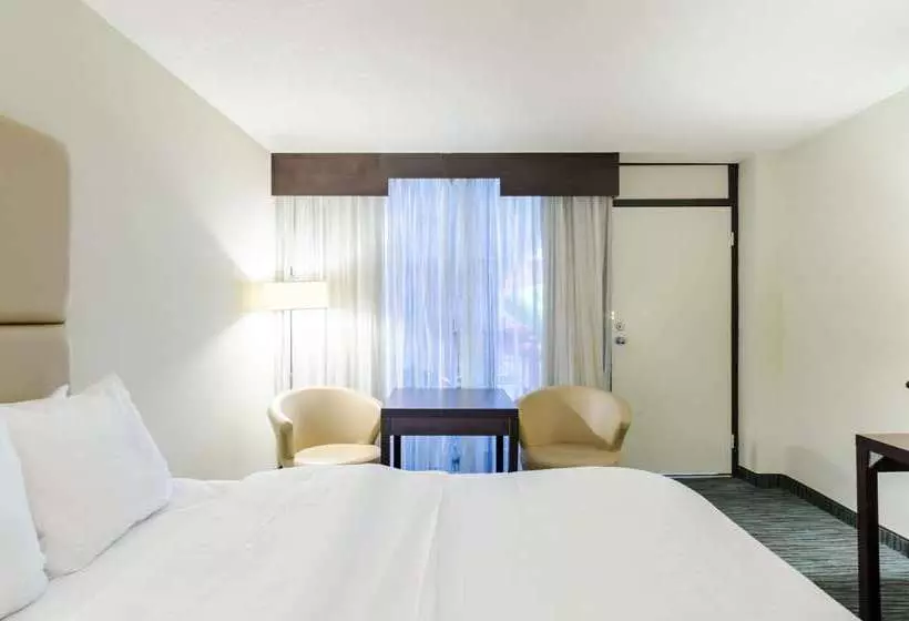 호텔 Clarion  And Aqua Lagoon Waterpark