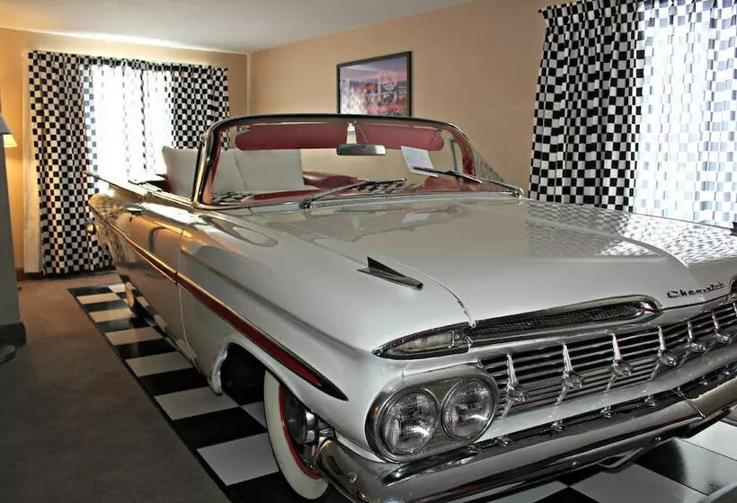 酒店 Express Suites Riverport Inn & Suites