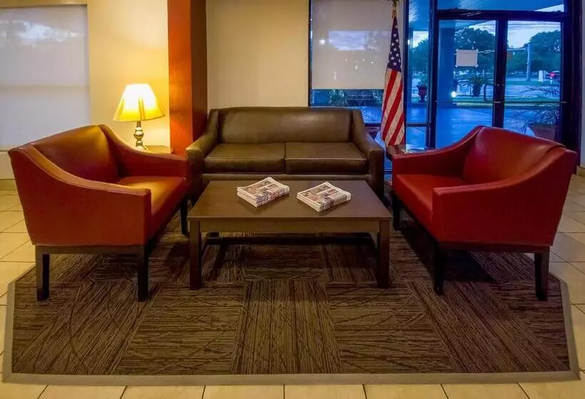 ホテル Red Roof Inn Tallahassee East