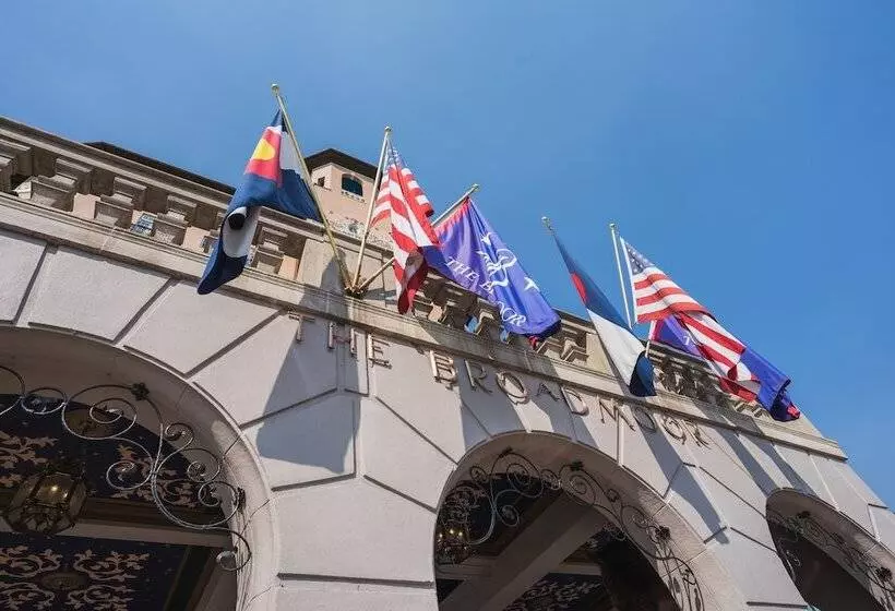 בית מלון כפרי The Broadmoor