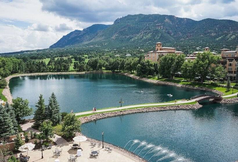 هتل The Broadmoor