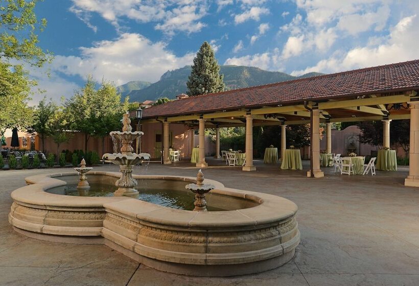 هتل The Broadmoor