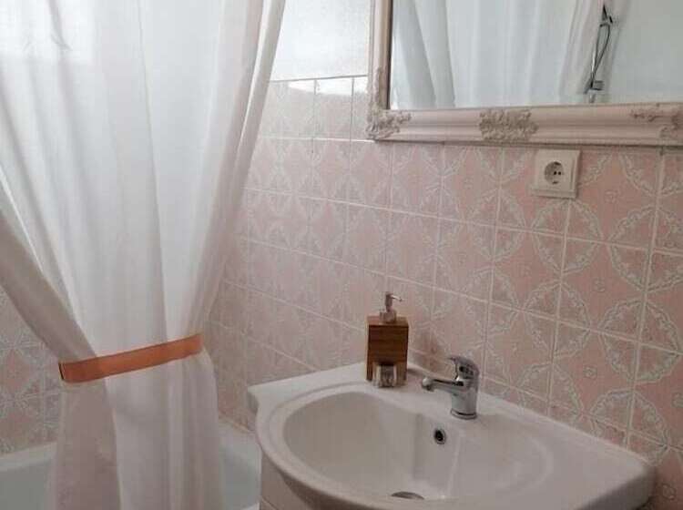 호스텔 Carlo S Beach Guest House