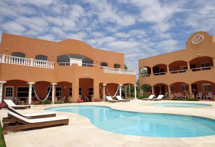 Hotelli Las Victorias Apart