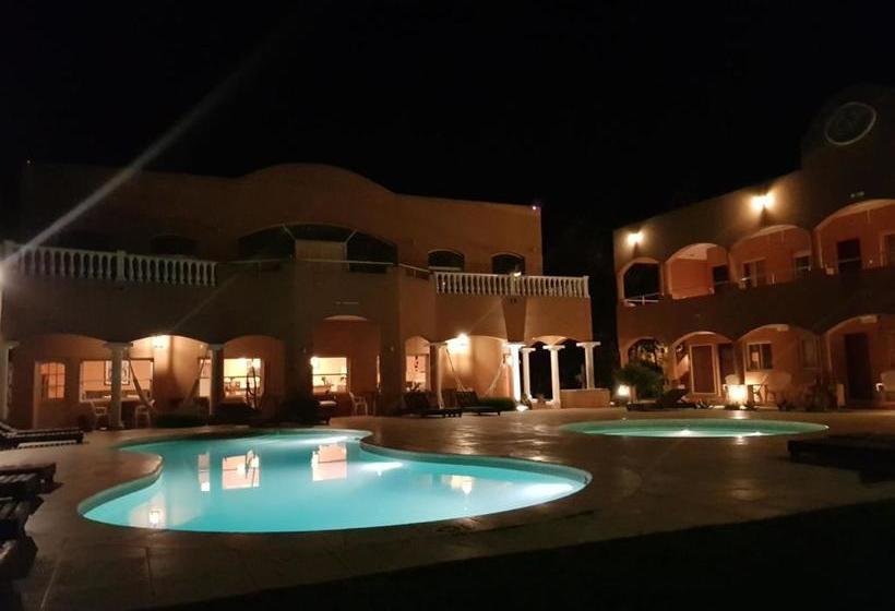 فندق Las Victorias Apart