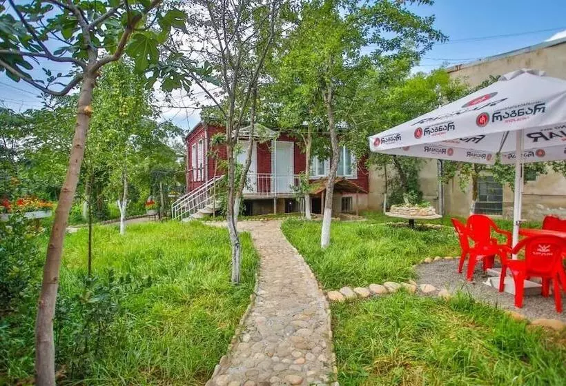 تختخواب و صبحانه Book