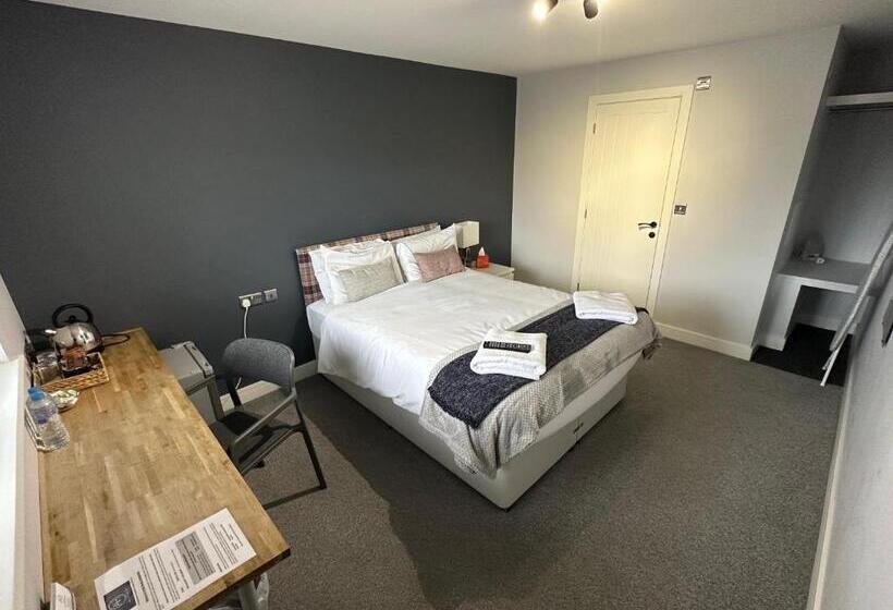 펜션 Arlan House, Central Basingstoke