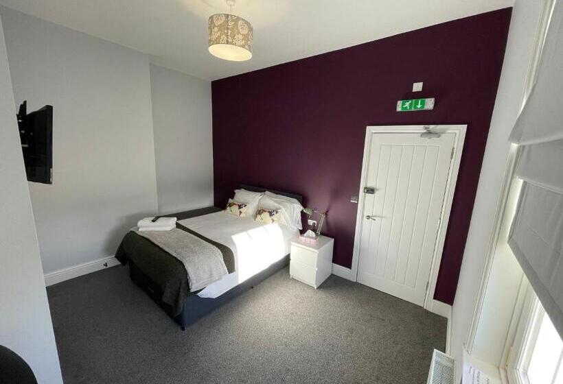 펜션 Arlan House, Central Basingstoke