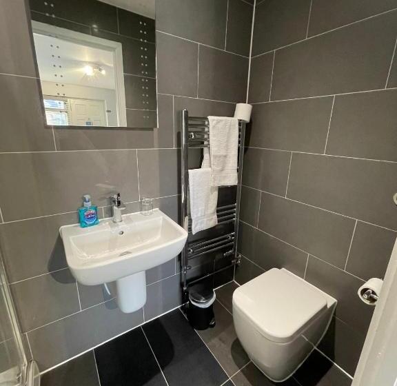 펜션 Arlan House, Central Basingstoke