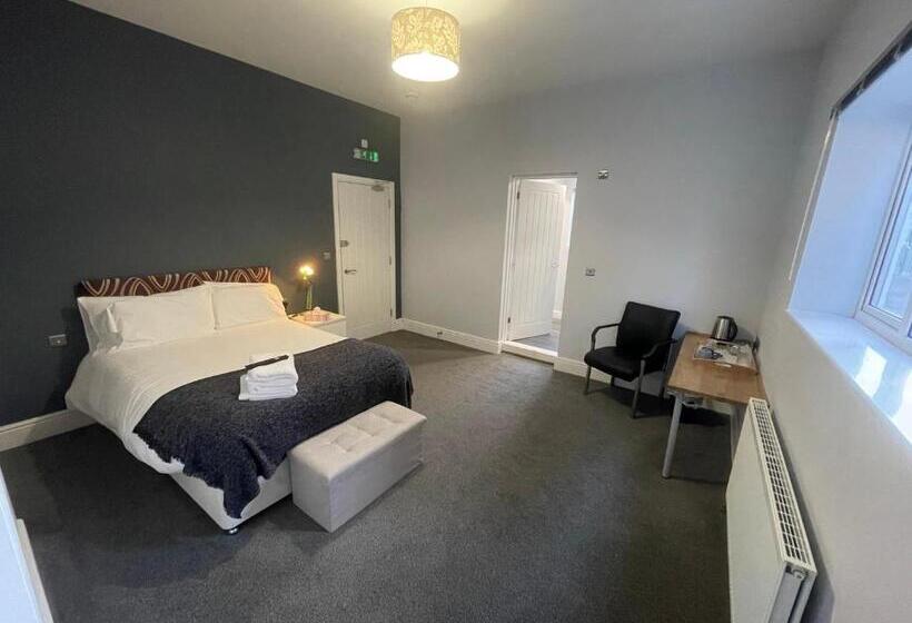 펜션 Arlan House, Central Basingstoke