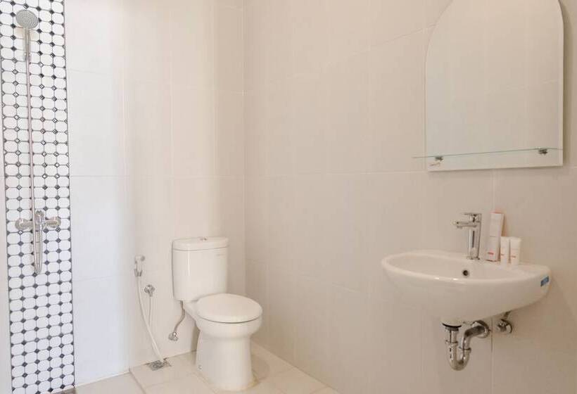 בית מלון כפרי Oyo 1110 Ijen Boutique Residence