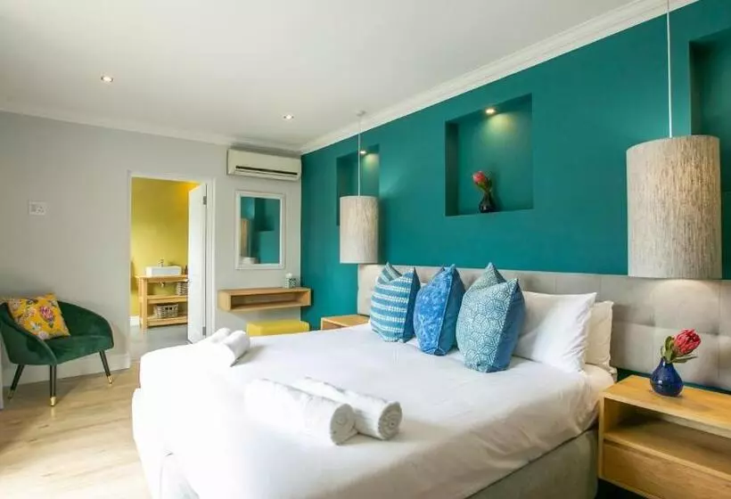 Majatalo Hout & About Guest House