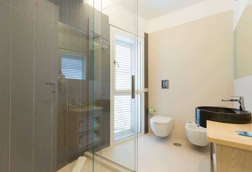 צימר Scissure Sea Suite